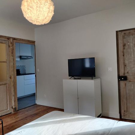 Bel Appart Renove Avec Terrasse سانت-آفيرتين المظهر الخارجي الصورة